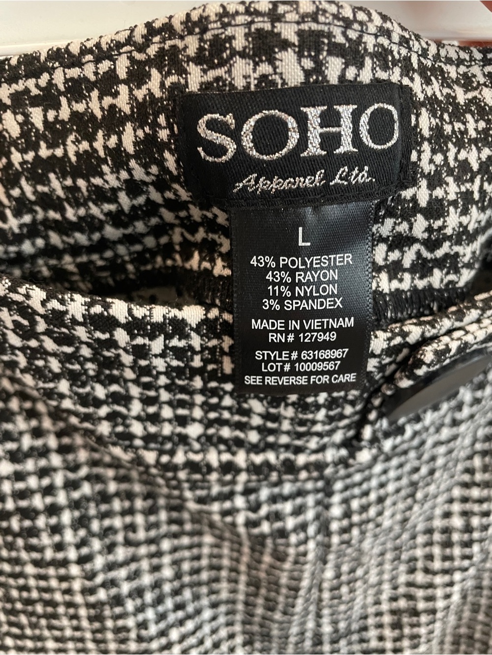 Soho Apparel Black & White Houndstooth Cropped Pants - Picture 4 of 5